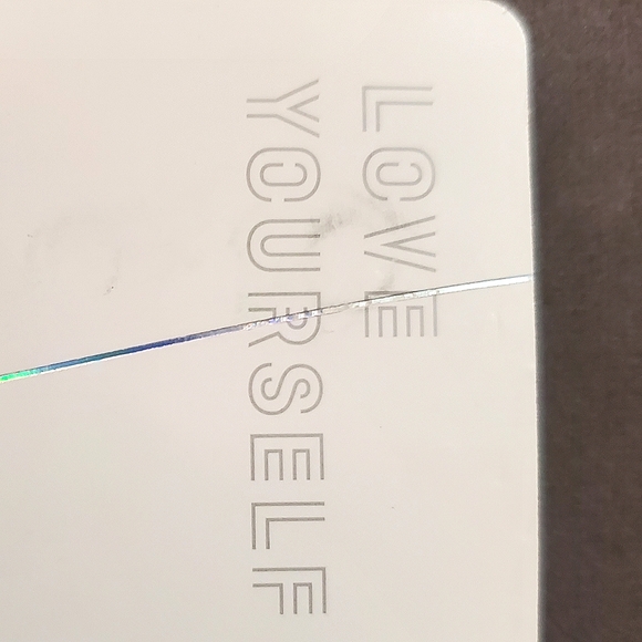 Taehyung (V) Official Photocard from Love Yourself: Her - Picture 3 of 3